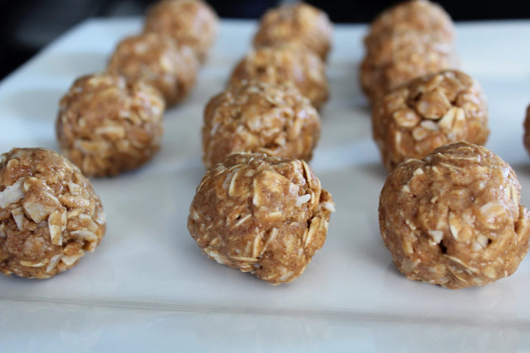 No Bake Peanut Butter Coconut Balls | Autumn Enloe Nutrition